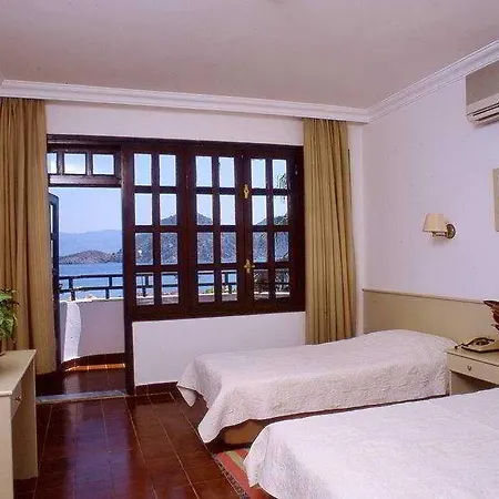 Hotel Blue Rainbow (adults Only)
